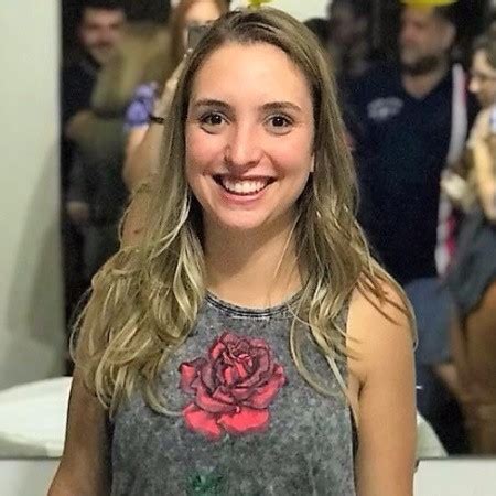 Raphaela Ramalho (@.